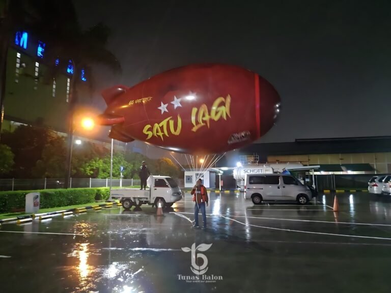 balon udara zeppelin